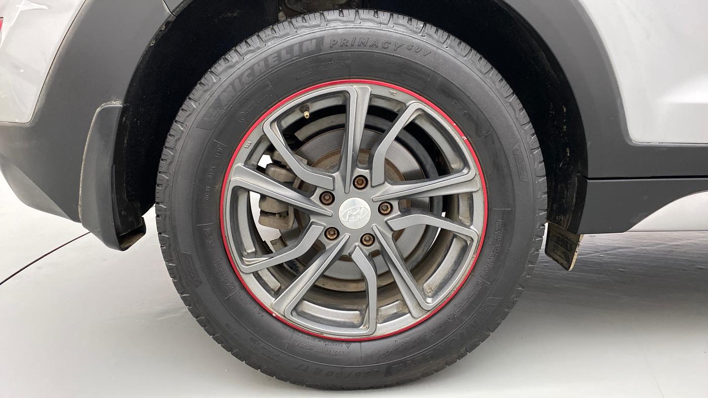 2018 Hyundai Tucson GLS 4WD AT DIESEL, Diesel, Automatic, 76,565 km, Right Rear Wheel