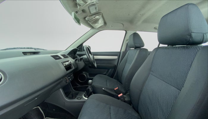 2011 Maruti Swift VXI, Petrol, Manual, 43,529 km, Right Side Front Door Cabin