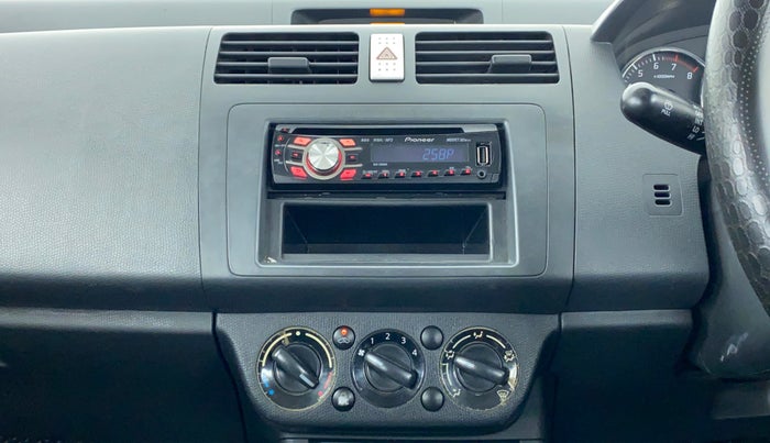 2011 Maruti Swift VXI, Petrol, Manual, 43,529 km, Air Conditioner