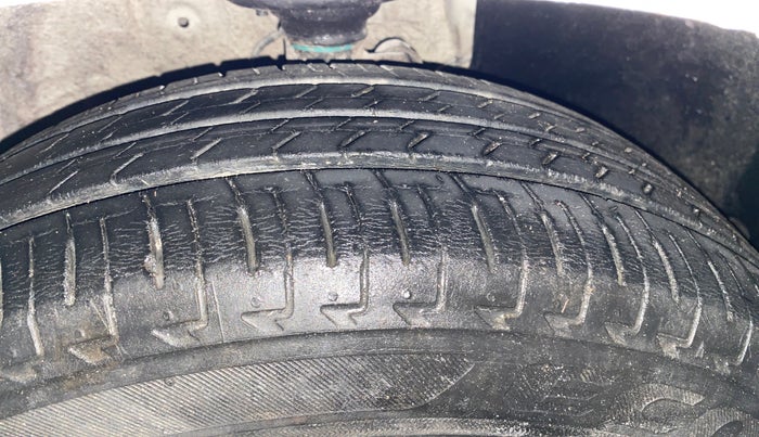 2019 Maruti IGNIS DELTA 1.2 AMT, Petrol, Automatic, 16,947 km, Right Front Tyre Tread