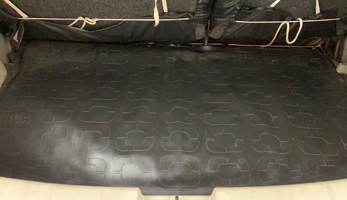 2014 Maruti Celerio VXI AMT, Petrol, Automatic, 38,036 km, Boot Inside