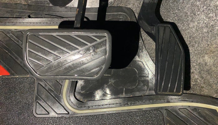 2014 Maruti Celerio VXI AMT, Petrol, Automatic, 38,036 km, Pedals