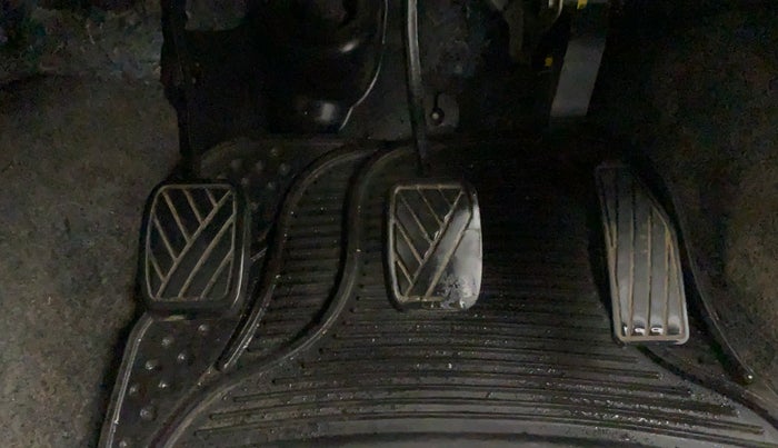 2014 Maruti Celerio VXI, Petrol, Manual, 42,627 km, Pedals