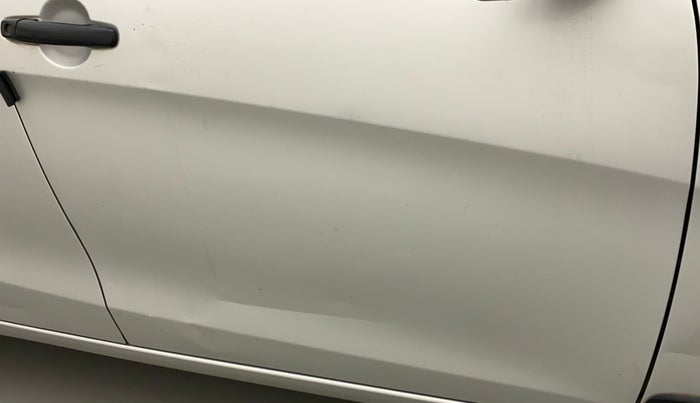 2014 Maruti Celerio VXI, Petrol, Manual, 42,627 km, Driver-side door - Minor scratches