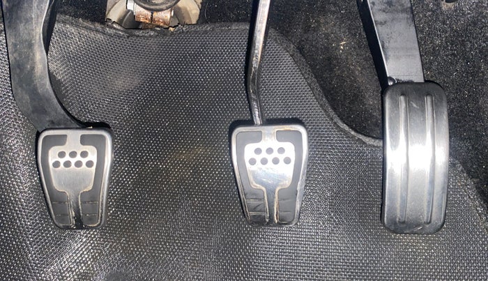 2018 Ford Ecosport TITANIUM + 1.5L DIESEL, Diesel, Manual, 1,32,424 km, Pedals