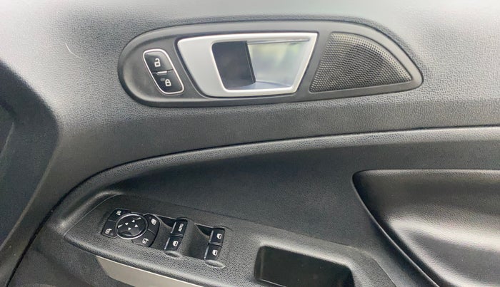 2018 Ford Ecosport TITANIUM + 1.5L DIESEL, Diesel, Manual, 1,32,424 km, Driver Side Door Panels Control