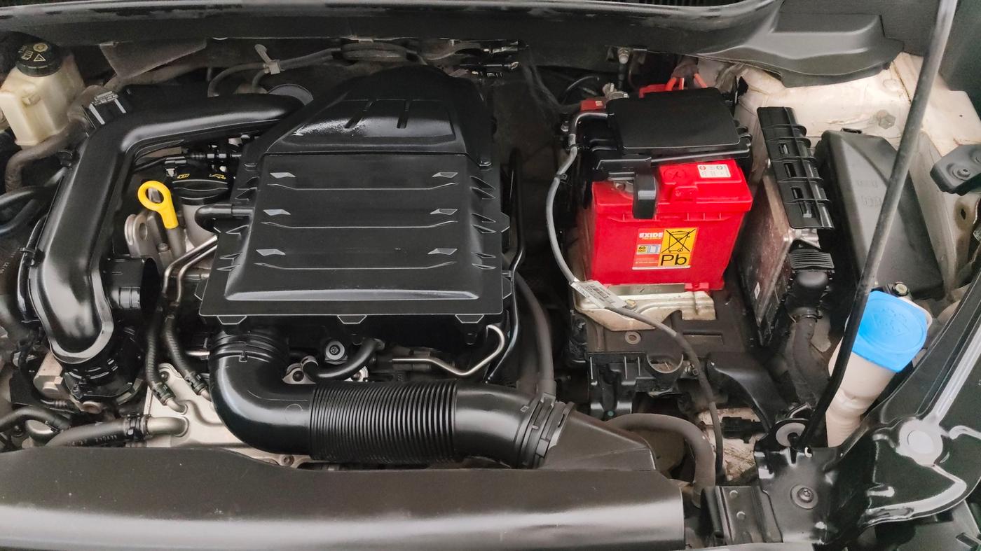 2022 Skoda KUSHAQ ACTIVE 1.0L TSI MT, Petrol, Manual, 96,069 km, Engine View - Left