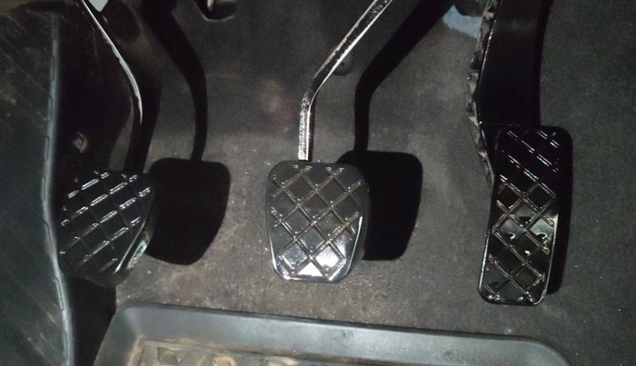 2022 Skoda KUSHAQ ACTIVE 1.0L TSI MT, Petrol, Manual, 96,023 km, Pedals