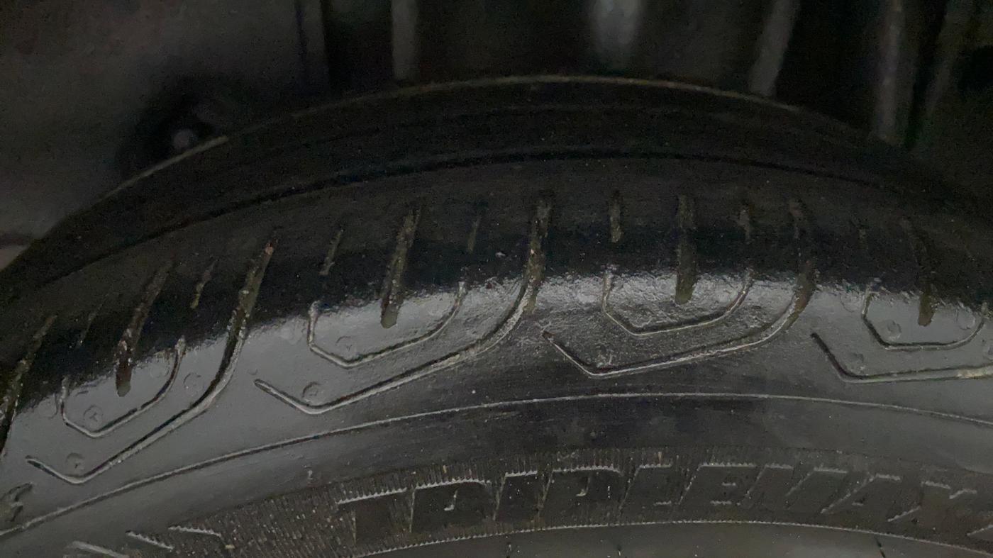 2017 Tata Tiago XZA PETROL, Petrol, Automatic, 68,398 km, Left Rear Tyre Tread