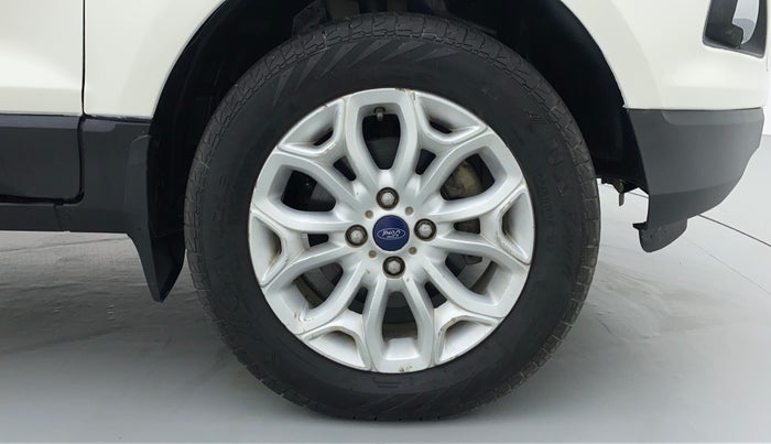 2016 Ford Ecosport 1.5TITANIUM TDCI, Diesel, Manual, 1,07,588 km, Right Front Tyre