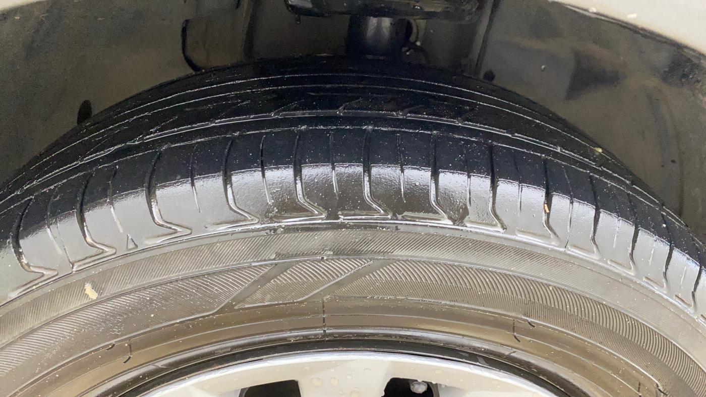 2021 Tata Tiago XT (O) PETROL, CNG, Manual, 1,38,194 km, Right Front Tyre Tread