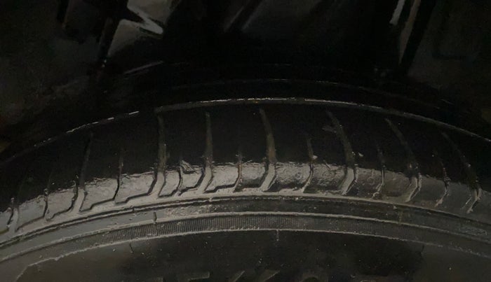 2019 Hyundai VENUE SX PLUS 1.0 TURBO DCT, Petrol, Automatic, 40,017 km, Left Rear Tyre Tread