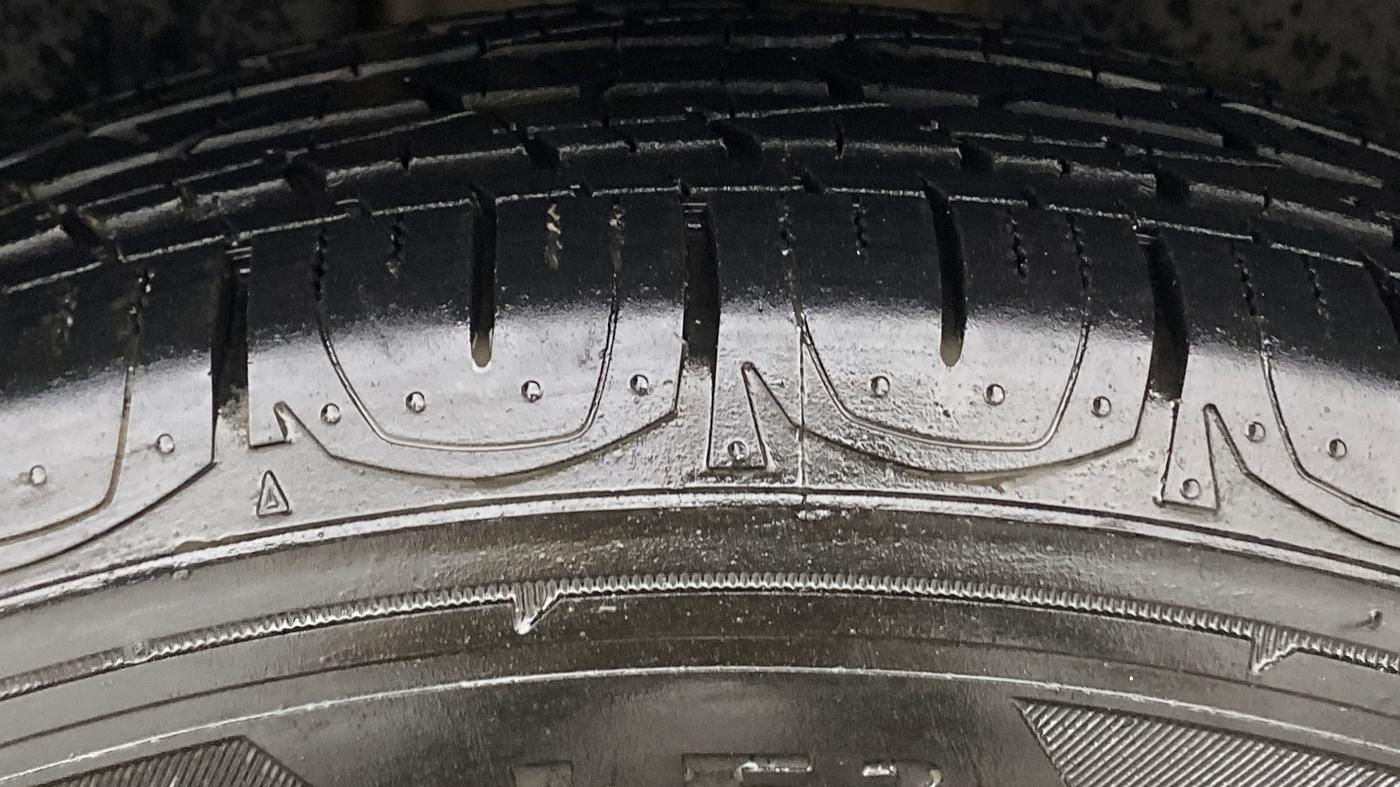 2019 Jeep Compass SPORT PLUS 1.4 PETROL, Petrol, Manual, 53,919 km, Right Front Tyre Tread