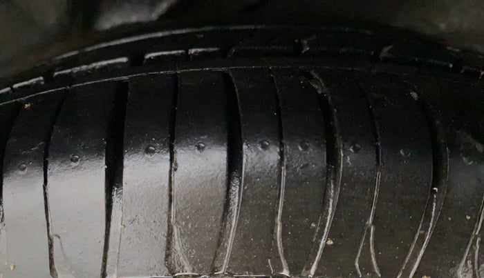 2010 Hyundai i10 ERA 1.1, Petrol, Manual, 77,455 km, Left Rear Tyre Tread