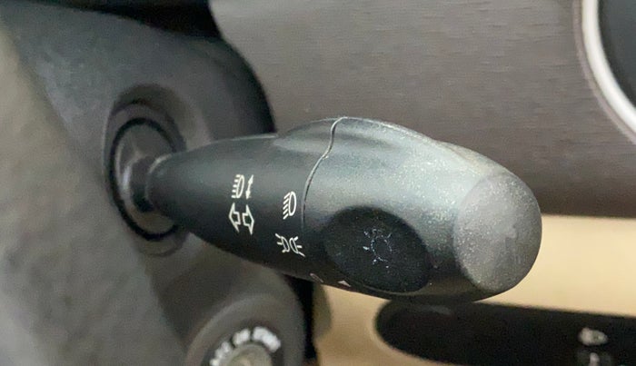 2010 Hyundai i10 ERA 1.1, Petrol, Manual, 77,455 km, Combination switch - Turn Indicator not functional