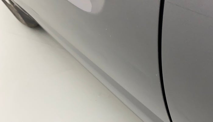 2010 Hyundai i10 ERA 1.1, Petrol, Manual, 77,455 km, Front passenger door - Slightly dented