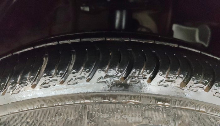 2020 Tata Tiago XZ PETROL, Petrol, Manual, 95,890 km, Right Front Tyre Tread
