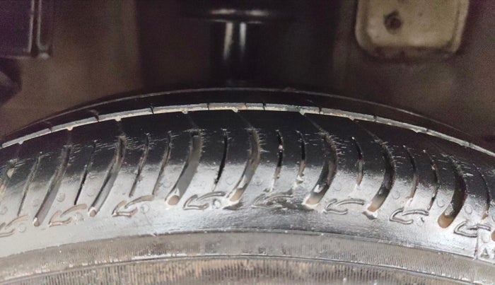 2020 Tata Tiago XZ PETROL, Petrol, Manual, 95,890 km, Right Rear Tyre Tread