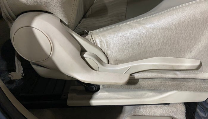 2018 Maruti Dzire VXI, Petrol, Manual, 52,210 km, Driver Side Adjustment Panel