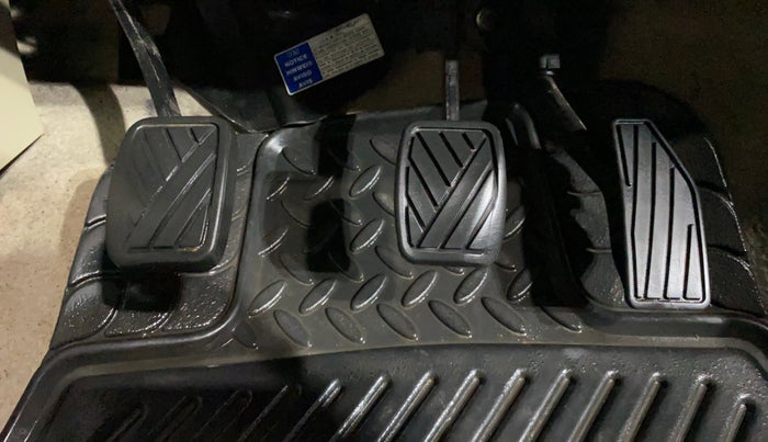 2018 Maruti Dzire VXI, Petrol, Manual, 52,210 km, Pedals