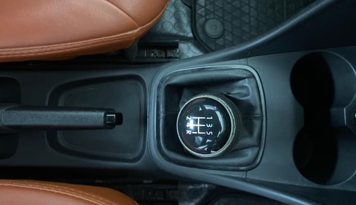 2019 Volkswagen Ameo TRENDLINE 1.0L, Petrol, Manual, 1,12,956 km, Gear Lever