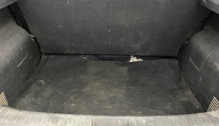 2021 Nissan MAGNITE XE, Petrol, Manual, 1,12,912 km, Boot Inside