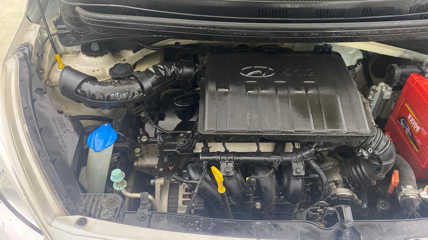 2015 Hyundai Grand i10 ASTA AT 1.2 KAPPA VTVT, Petrol, Automatic, 26,549 km, Engine View - Right