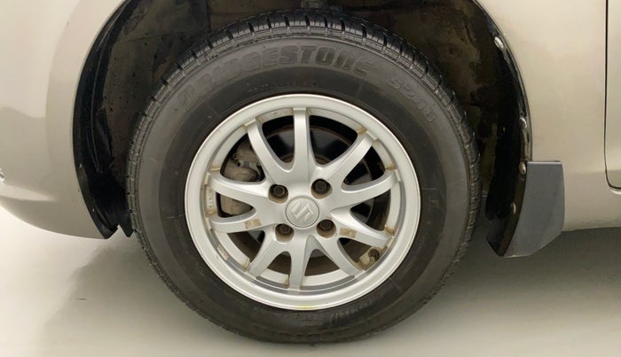 2015 Maruti Swift Dzire VXI, Petrol, Manual, 35,503 km, Left Front Wheel