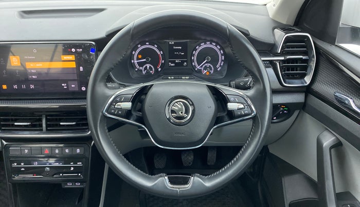 2022 Skoda KUSHAQ STYLE 1.5L TSI MT, Petrol, Manual, 21,883 km, Steering Wheel Close Up