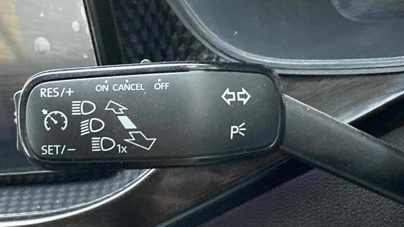 2022 Skoda KUSHAQ STYLE 1.5L TSI MT, Petrol, Manual, 21,883 km, Adaptive Cruise Control