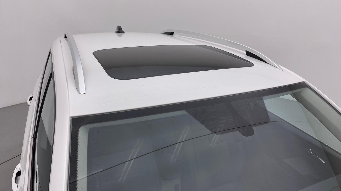 2022 Skoda KUSHAQ STYLE 1.5L TSI MT, Petrol, Manual, 21,883 km, Roof