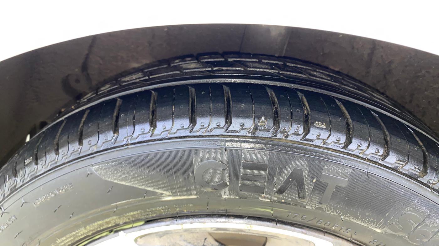 2023 Hyundai AURA SX PLUS 1.2 AMT, Petrol, Automatic, 47,649 km, Right Rear Tyre Tread