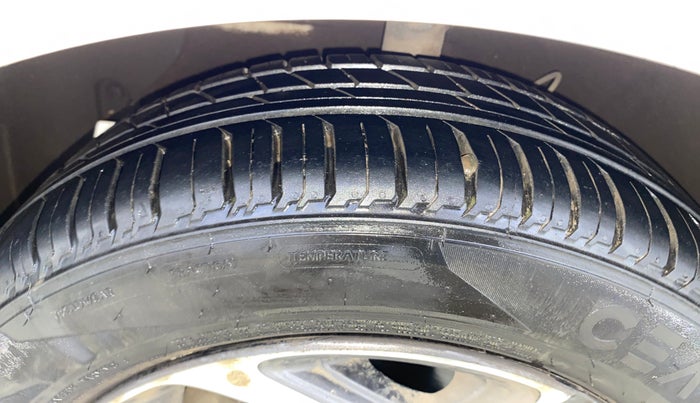 2023 Hyundai AURA SX PLUS 1.2 AMT, Petrol, Automatic, 47,649 km, Left Front Tyre Tread