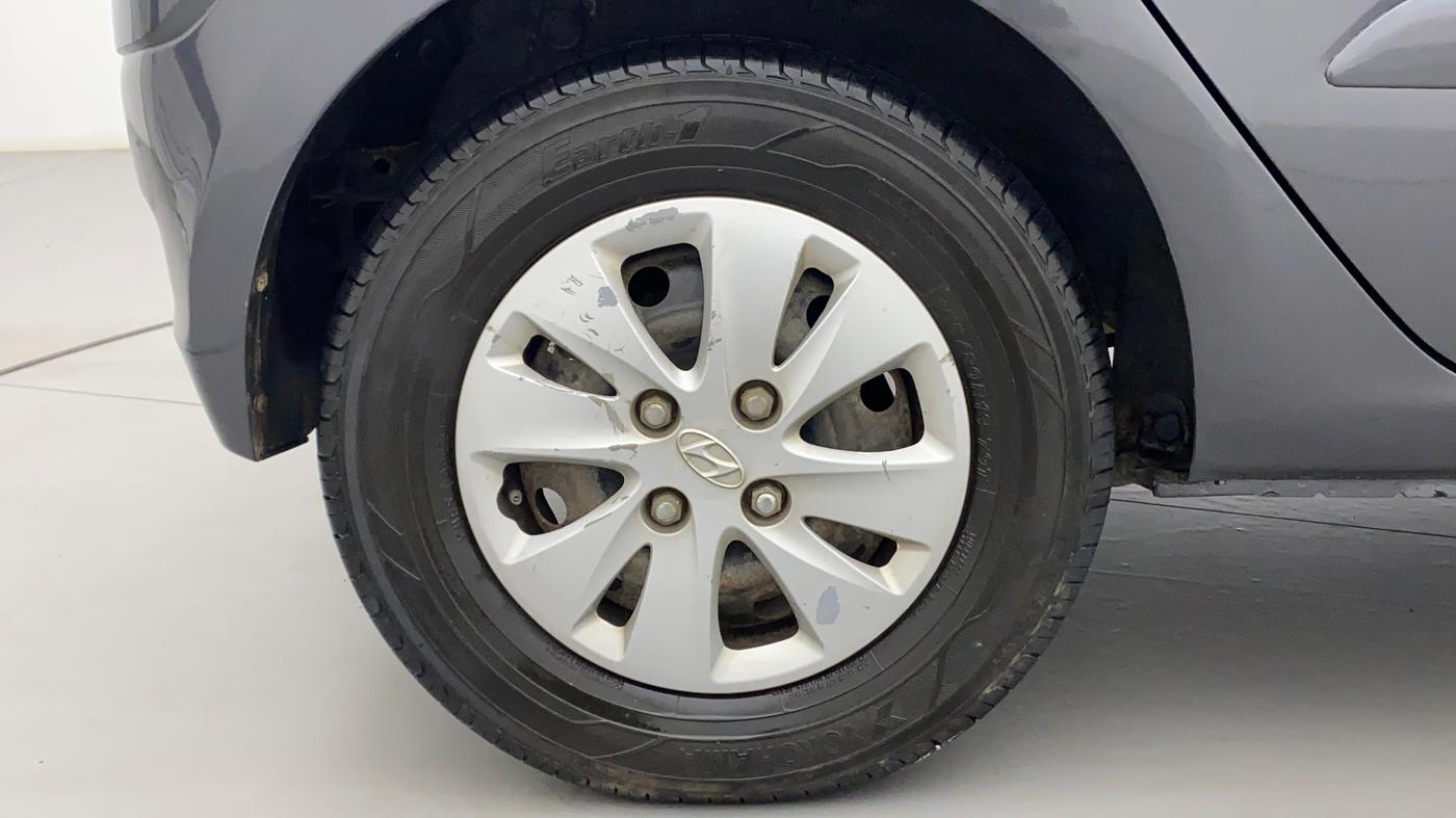 2010 Hyundai i10 SPORTZ 1.2, Petrol, Manual, 45,911 km, Right Rear Wheel