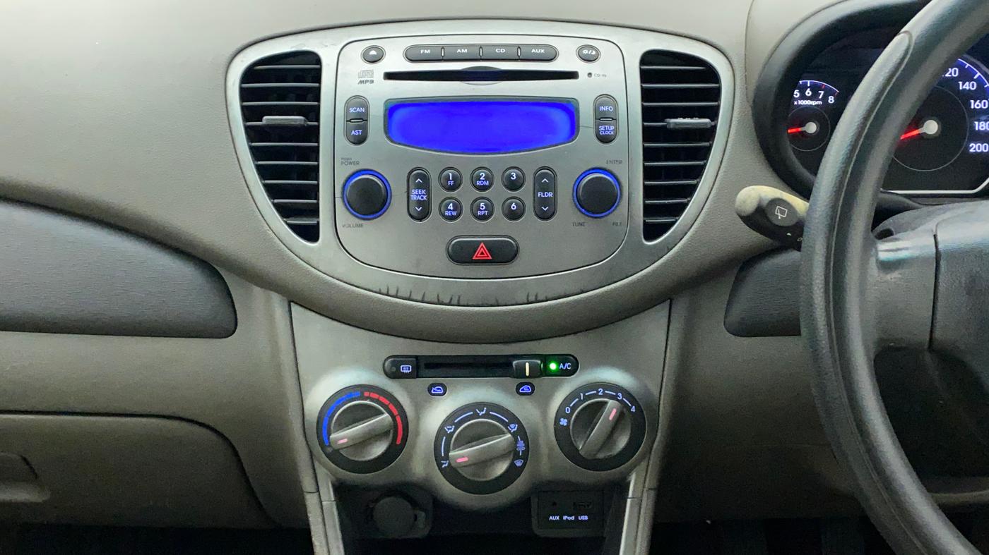 2010 Hyundai i10 SPORTZ 1.2, Petrol, Manual, 45,911 km, Air Conditioner