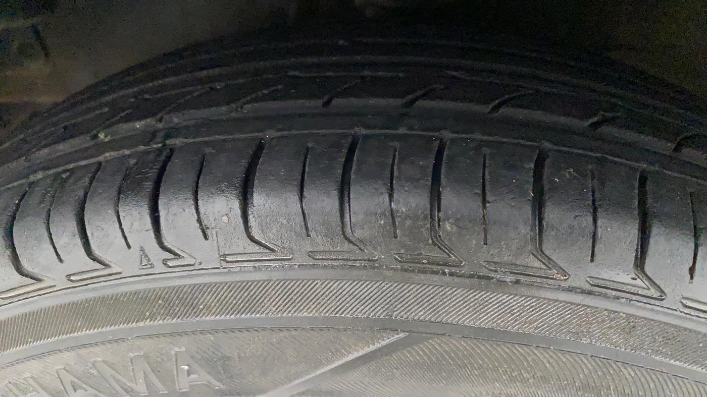 2010 Hyundai i10 SPORTZ 1.2, Petrol, Manual, 45,911 km, Left Rear Tyre Tread