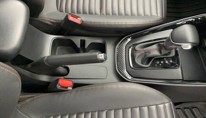 2020 KIA SONET GTX PLUS 1.5 AT, Diesel, Automatic, 75,049 km, Gear Lever