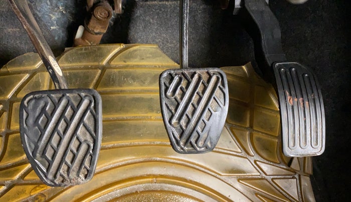 2015 Datsun Go T, Petrol, Manual, 58,481 km, Pedals