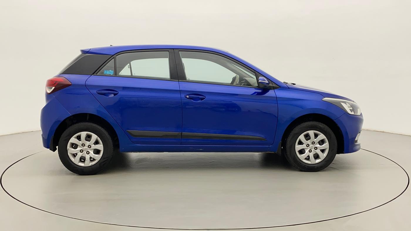 2015 Hyundai Elite i20 SPORTZ 1.2, Petrol, Manual, 92,846 km, Right Side View