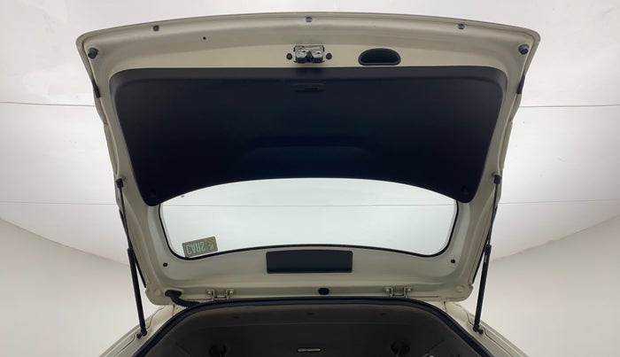 2015 Hyundai Creta BASE 1.4 DIESEL, Diesel, Manual, 1,13,052 km, Boot Door Open