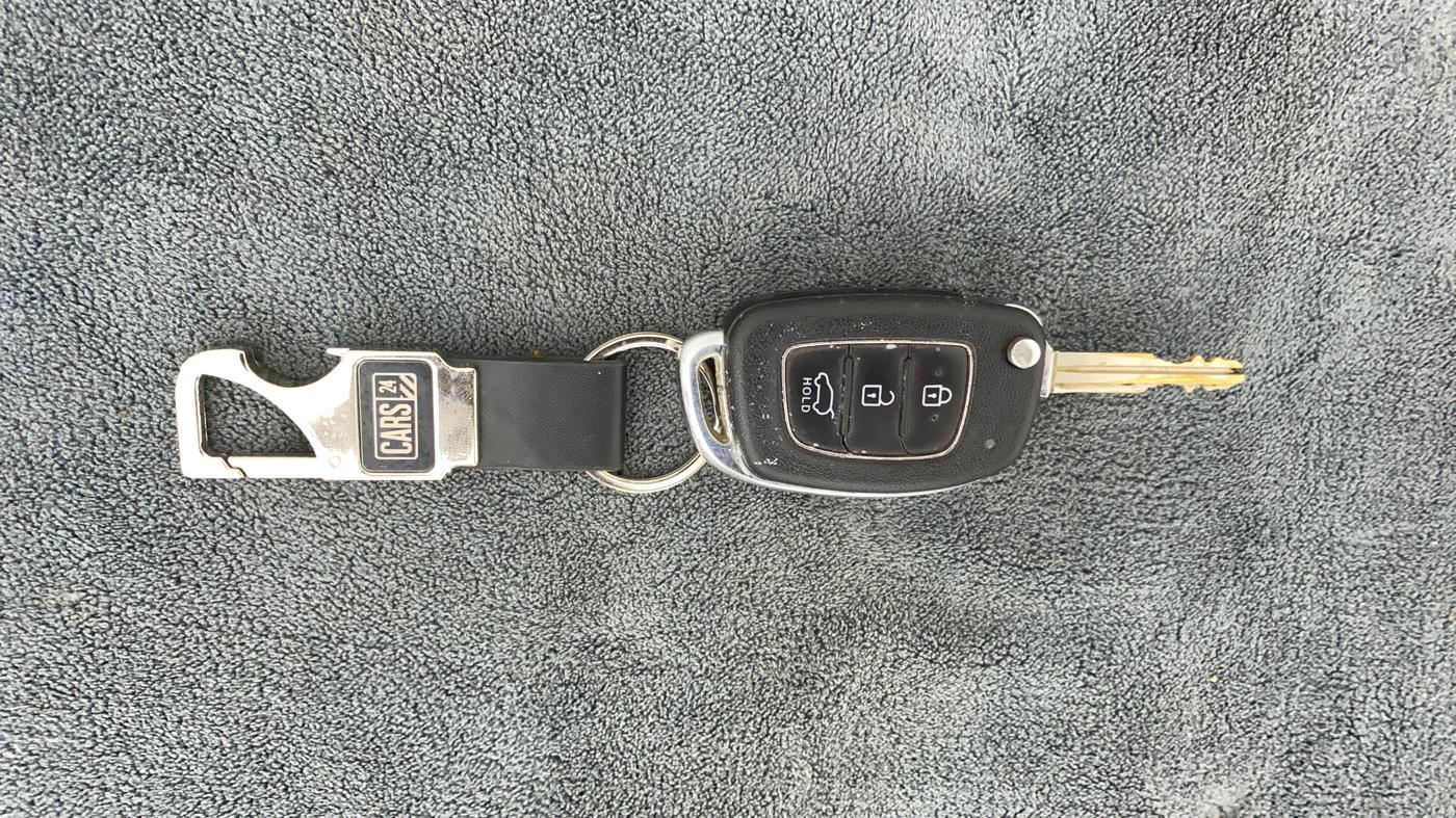 2015 Hyundai Creta BASE 1.4 DIESEL, Diesel, Manual, 1,13,052 km, Key Close Up
