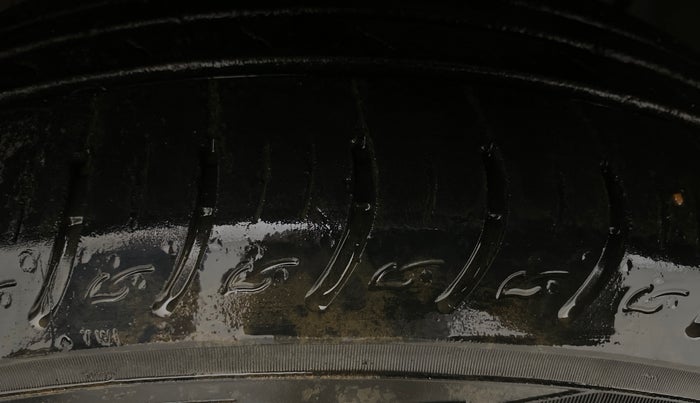 2023 Tata NEXON XM SUNROOF DIESEL, Diesel, Manual, 1,22,287 km, Left Front Tyre Tread