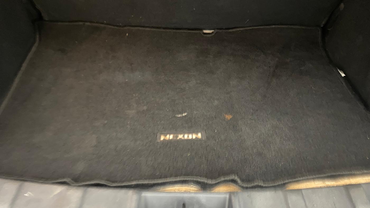 2023 Tata NEXON XM SUNROOF DIESEL, Diesel, Manual, 1,22,287 km, Boot Inside