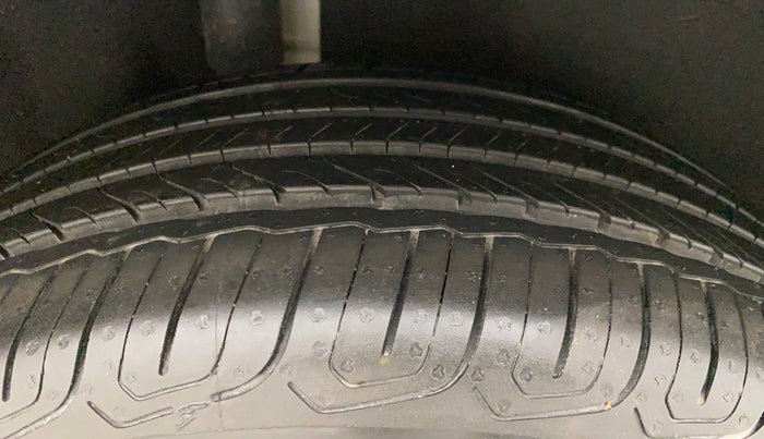2018 Ford Ecosport TITANIUM + 1.5L PETROL, Petrol, Manual, 22,810 km, Right Rear Tyre Tread