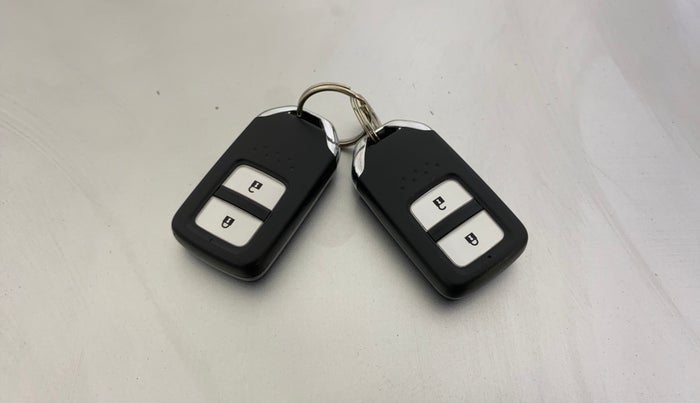 2017 Honda BR-V 1.5L I-VTEC V CVT, Petrol, Automatic, 55,026 km, Key Close Up