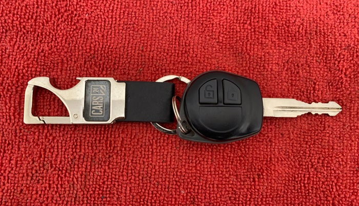 2011 Maruti Wagon R 1.0 VXI, Petrol, Manual, 32,894 km, Key Close Up