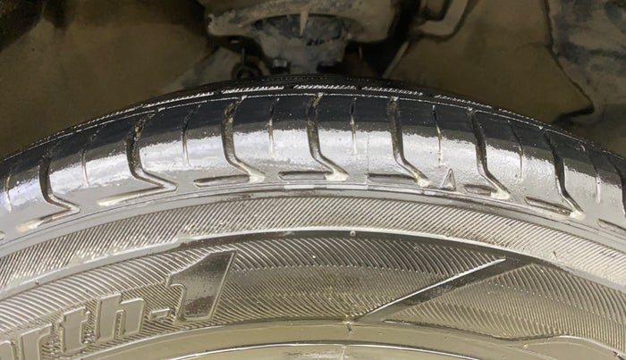 2012 Hyundai i20 ASTA 1.2, Petrol, Manual, 71,709 km, Right Front Tyre Tread