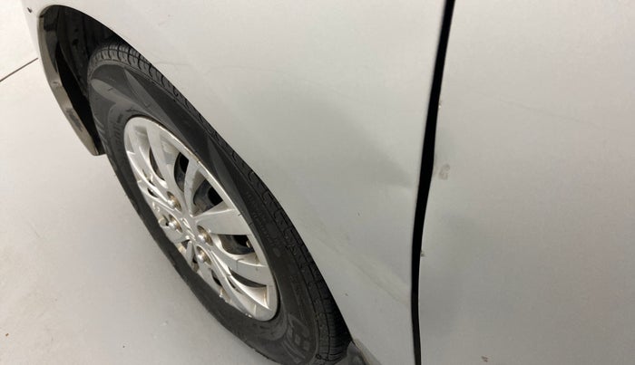 2015 Hyundai i10 SPORTZ 1.1, Petrol, Manual, 93,736 km, Left fender - Slightly dented