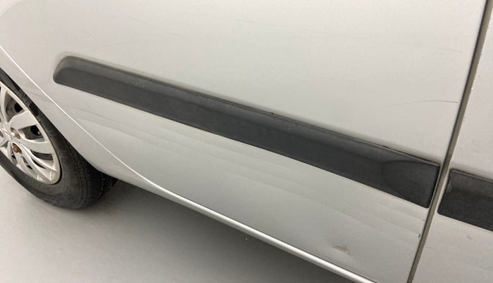 2015 Hyundai i10 SPORTZ 1.1, Petrol, Manual, 93,736 km, Right rear door - Slightly dented