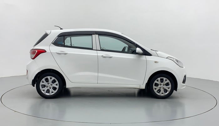 2014 Hyundai Grand i10 MAGNA 1.2 VTVT, Petrol, Manual, 83,937 km, Right Side View